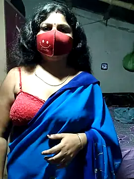 Snapshot of Mourani24 chatting on April 29, 2026, 11:44 pm Mourani24 online show from April 29, 2026, 11:44 pm