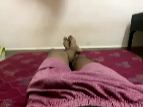 Snapshot of Ryuk_God chatting on December 4, 2024, 3:59 pm Ryuk God online show from December 4, 2024, 3:59 pm