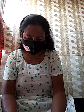 Neha-Roy online show from November 18, 2025, 5:33 am