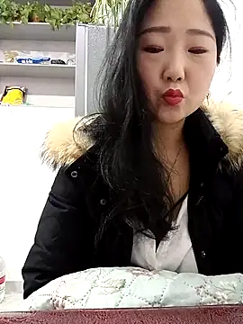 Snapshot of AHL756 chatting on February 7, 2025, 7:07 am AHL756 online show from February 7, 2025, 7:07 am