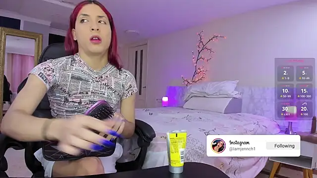 Snapshot of charolbruce_1 chatting on November 27, 2025, 12:16 pm charolbruce 1 online show from November 27, 2025, 12:16 pm