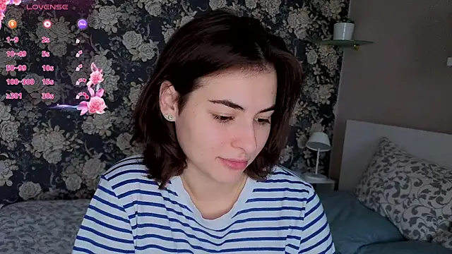 Snapshot of AmiCumOn chatting on September 20, 2025, 7:57 am AmiCumOn online show from September 20, 2025, 7:57 am