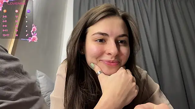 Snapshot of AmiCumOn chatting on March 19, 2025, 12:34 pm AmiCumOn online show from March 19, 2025, 12:34 pm