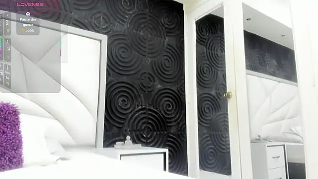 Snapshot of AbigailWilliams_ chatting on November 20, 2025, 11:11 am AbigailWilliams online show from November 20, 2025, 11:11 am