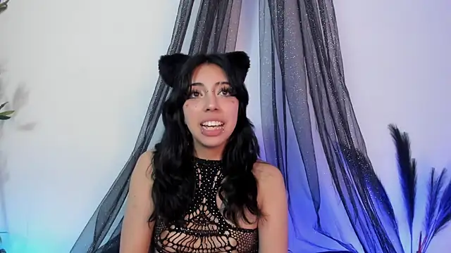 Nyx nayla online show from March 15, 2025, 10:13 am