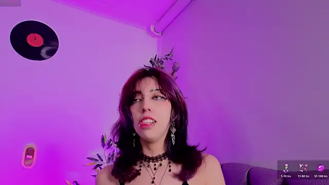 Nyx nayla online show from January 13, 2026, 6:06 am