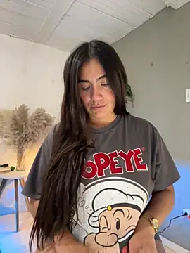 Snapshot of emmily_d chatting on September 13, 2025, 10:10 pm emmily d online show from September 13, 2025, 10:10 pm