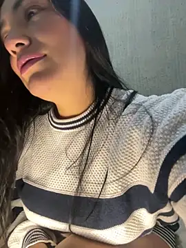 Snapshot of emmily_d chatting on November 11, 2025, 6:47 pm emmily d online show from November 11, 2025, 6:47 pm