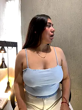 Snapshot of emmily_d chatting on September 30, 2025, 5:41 pm emmily d online show from September 30, 2025, 5:41 pm