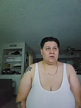 Snapshot of DevilDahm chatting on December 17, 2025, 1:32 am DevilDahm online show from December 17, 2025, 1:32 am