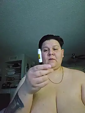 Snapshot of DevilDahm chatting on January 15, 2026, 5:55 am DevilDahm online show from January 15, 2026, 5:55 am