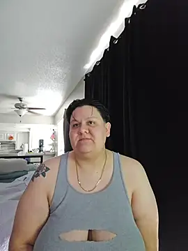 Snapshot of DevilDahm chatting on February 15, 2026, 9:58 pm DevilDahm online show from February 15, 2026, 9:58 pm