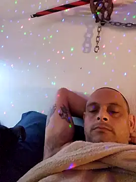 Snapshot of Buffshagswell chatting on October 16, 2025, 11:29 am Buffshagswell online show from October 16, 2025, 11:29 am