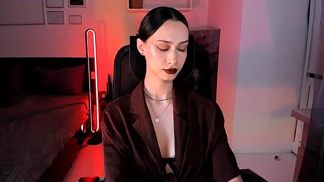 unaericaabistrong online show from April 23, 2026, 6:31 pm