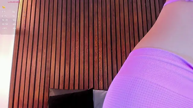 Snapshot of Jennmiiller_ chatting on March 15, 2025, 11:51 am Jennmiiller online show from March 15, 2025, 11:51 am