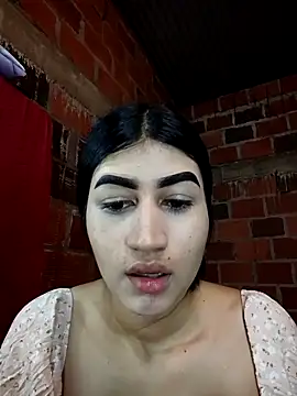 Snapshot of Julix_A chatting on March 10, 2026, 11:20 pm Julix A online show from March 10, 2026, 11:20 pm