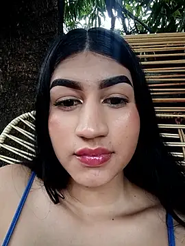 Snapshot of Julix_A chatting on March 14, 2026, 8:15 pm Julix A online show from March 14, 2026, 8:15 pm