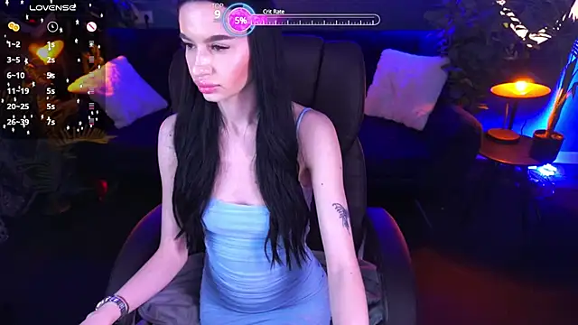 Snapshot of Snow_WhiteeeX chatting on March 12, 2025, 5:02 am Snow WhiteeeX online show from March 12, 2025, 5:02 am