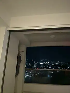 Lanataylor- online show from March 5, 2026, 1:02 am