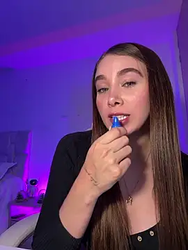 Lanataylor- online show from February 16, 2025, 3:47 am