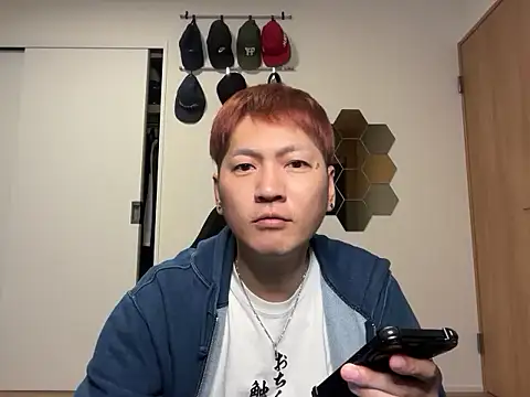 Snapshot of kensnb chatting on October 24, 2025, 8:19 pm kensnb online show from October 24, 2025, 8:19 pm