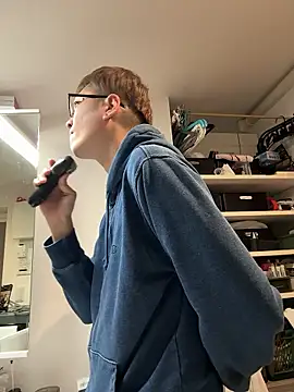 Snapshot of kensnb chatting on November 9, 2025, 7:40 pm kensnb online show from November 9, 2025, 7:40 pm