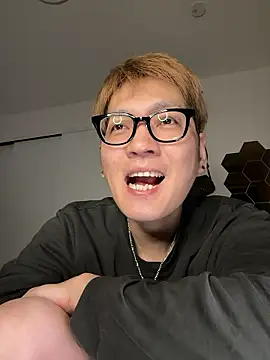 Snapshot of kensnb chatting on November 27, 2025, 8:09 pm kensnb online show from November 27, 2025, 8:09 pm