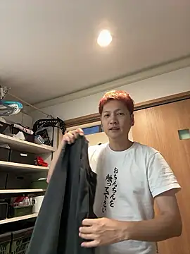 Snapshot of kensnb chatting on October 27, 2025, 8:43 pm kensnb online show from October 27, 2025, 8:43 pm