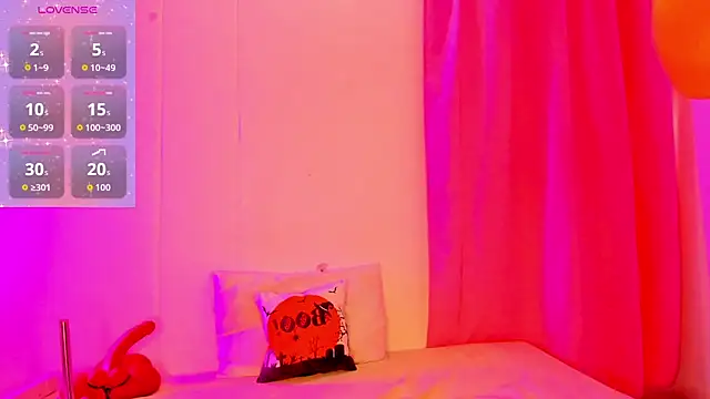 Natasha by online show from November 26, 2025, 2:06 pm