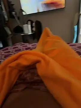 Snapshot of cataafitt chatting on April 15, 2026, 4:00 pm cataafitt online show from April 15, 2026, 4:00 pm