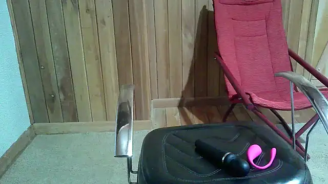 senhorasegredo online show from April 13, 2026, 3:21 am