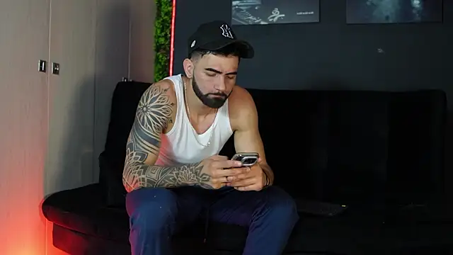 Austin bolt online show from January 9, 2026, 1:56 am