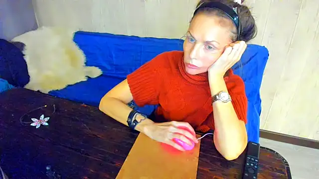 Elizabe th online show from July 24, 2026, 8:05 pm