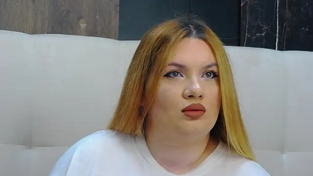 Snapshot of MelanieBrownn chatting on November 12, 2025, 3:49 pm MelanieBrownn online show from November 12, 2025, 3:49 pm