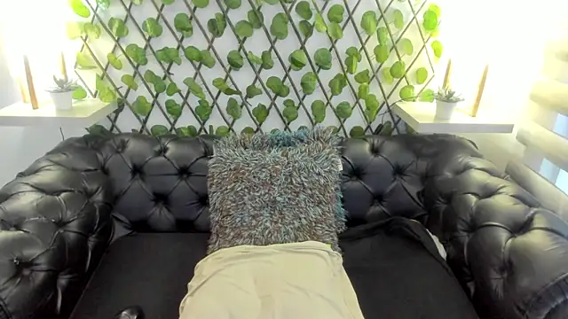 MARGOT WHISPER online show from September 10, 2025, 12:04 pm