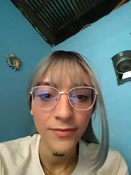 Snapshot of Dani_pegin chatting on November 13, 2025, 4:00 pm Dani pegin online show from November 13, 2025, 4:00 pm