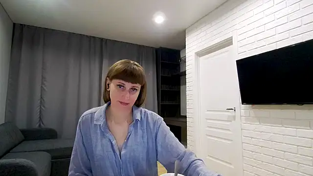 Snapshot of Daniella_Lorente chatting on May 24, 2026, 10:42 pm Daniella Lorente online show from May 24, 2026, 10:42 pm