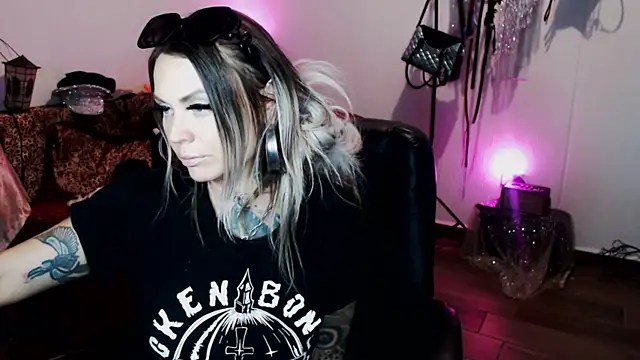 Ryder D Bauchery online show from March 18, 2025, 11:20 pm