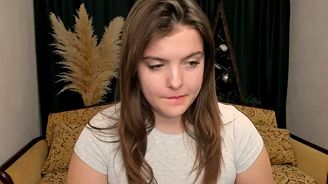 showmeparadise online show from February 3, 2025, 3:59 pm