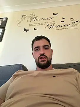 HornyDaddy6inch online show from May 27, 2026, 5:42 pm
