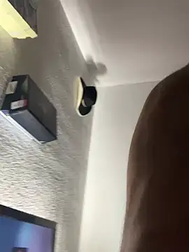 Snapshot of Hxnsovrgon chatting on March 13, 2025, 8:26 am Hxnsovrgon online show from March 13, 2025, 8:26 am