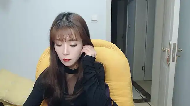 SuSushi728 online show from January 19, 2025, 3:32 pm