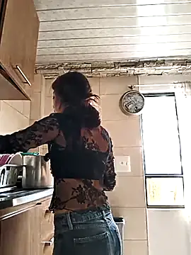 Snapshot of Tefannyy_ chatting on September 17, 2025, 3:47 pm Tefannyy online show from September 17, 2025, 3:47 pm