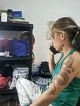 Tefannyy  online show from April 20, 2026, 1:35 pm