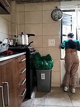 Snapshot of Tefannyy_ chatting on September 9, 2025, 4:49 pm Tefannyy online show from September 9, 2025, 4:49 pm