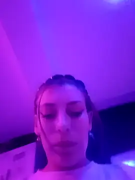 Snapshot of Tefannyy_ chatting on March 15, 2025, 12:15 am Tefannyy online show from March 15, 2025, 12:15 am