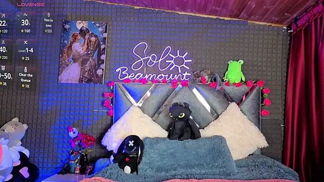 Snapshot of SolBeaumont1 chatting on June 20, 2026, 7:19 pm SolBeaumont1 online show from June 20, 2026, 7:19 pm
