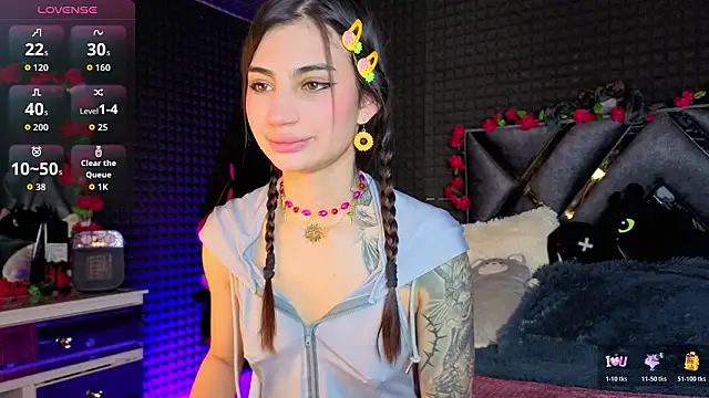 SolBeaumont1 online show from March 4, 2026, 10:39 pm