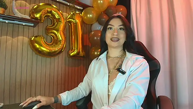 ArkaBella online show from October 23, 2025, 8:51 pm