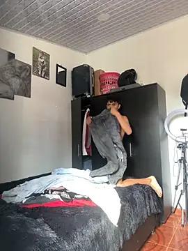 Snapshot of The__Rodriguez chatting on September 10, 2025, 5:34 pm The Rodriguez online show from September 10, 2025, 5:34 pm